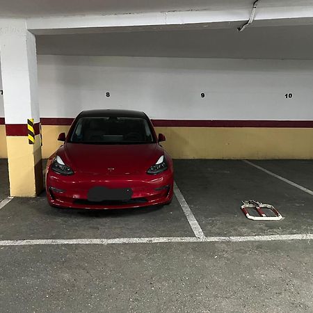 R & T Cordoba Center Apartamentos - Parking エクステリア 写真
