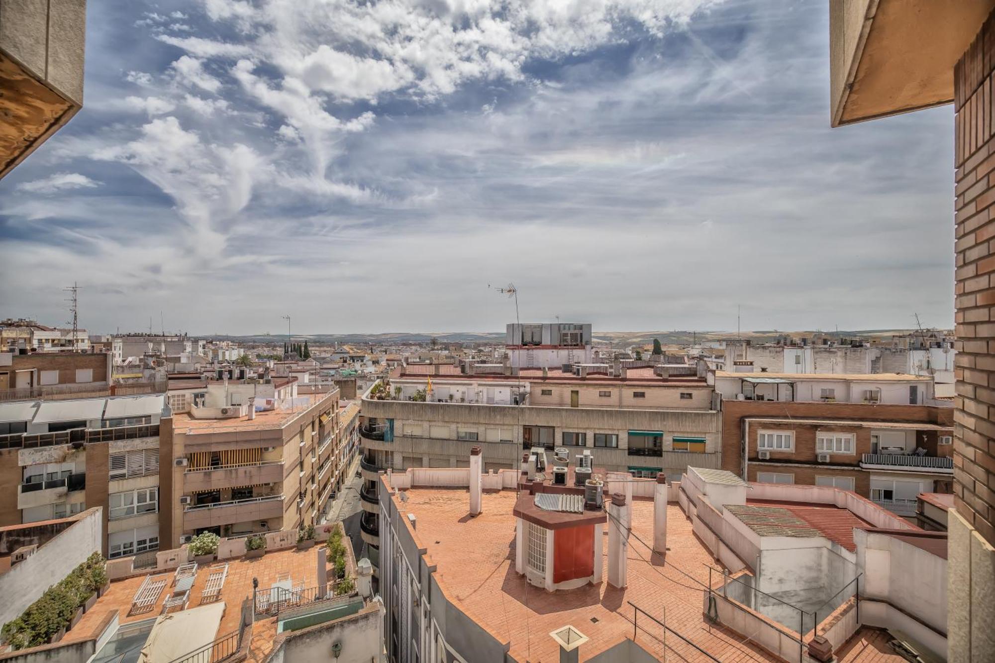 R & T Cordoba Center Apartamentos - Parking エクステリア 写真