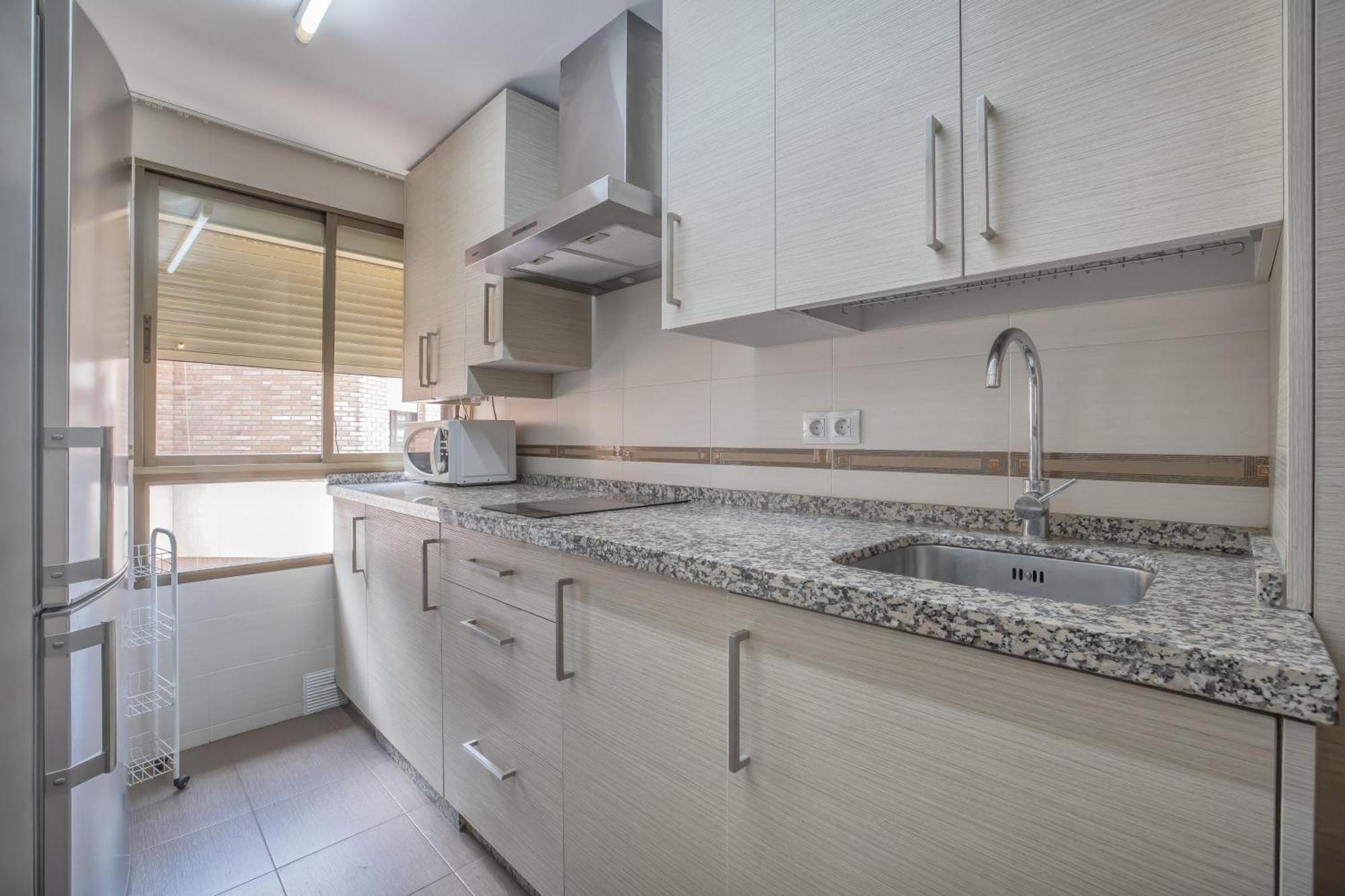 R & T Cordoba Center Apartamentos - Parking エクステリア 写真