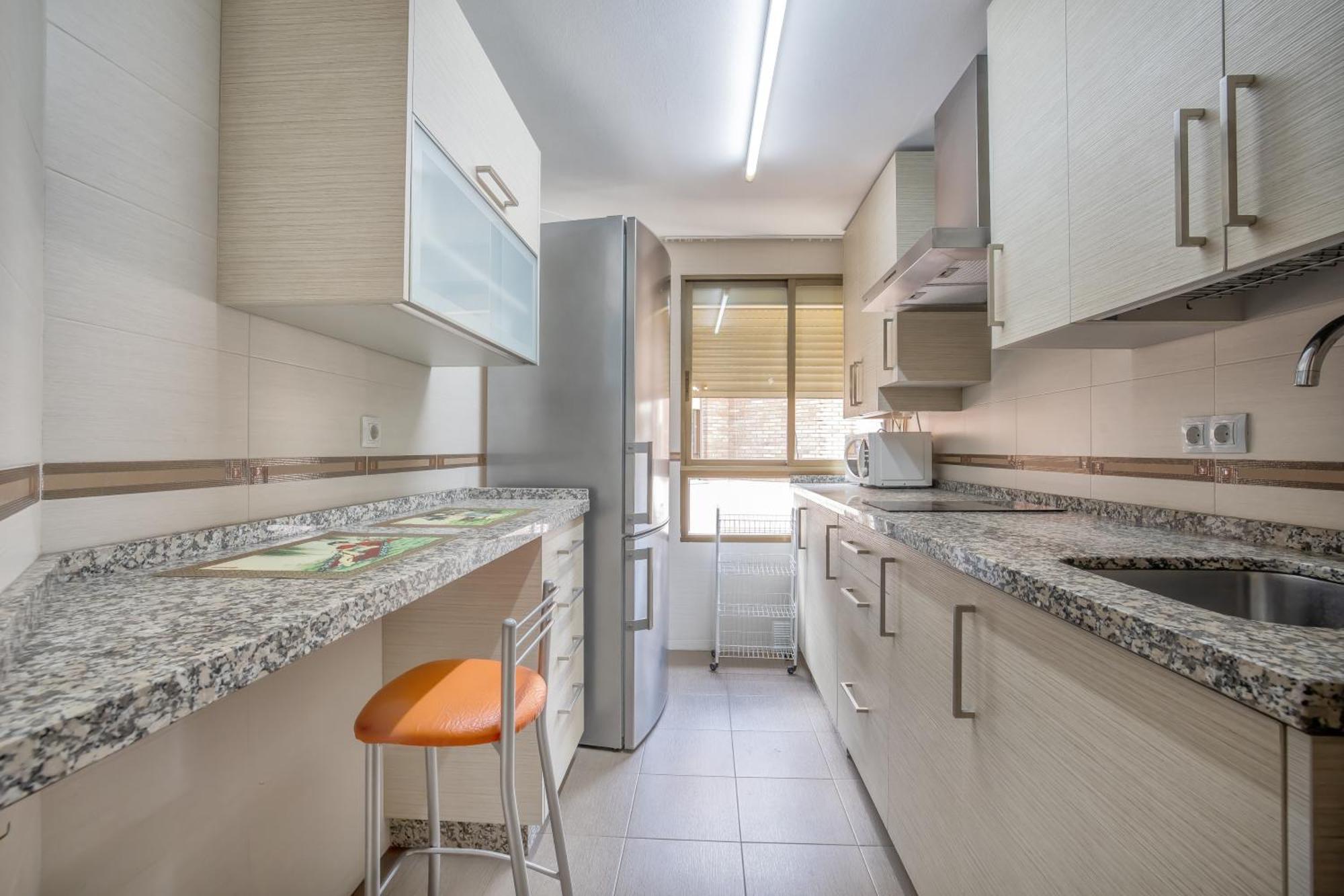 R & T Cordoba Center Apartamentos - Parking エクステリア 写真